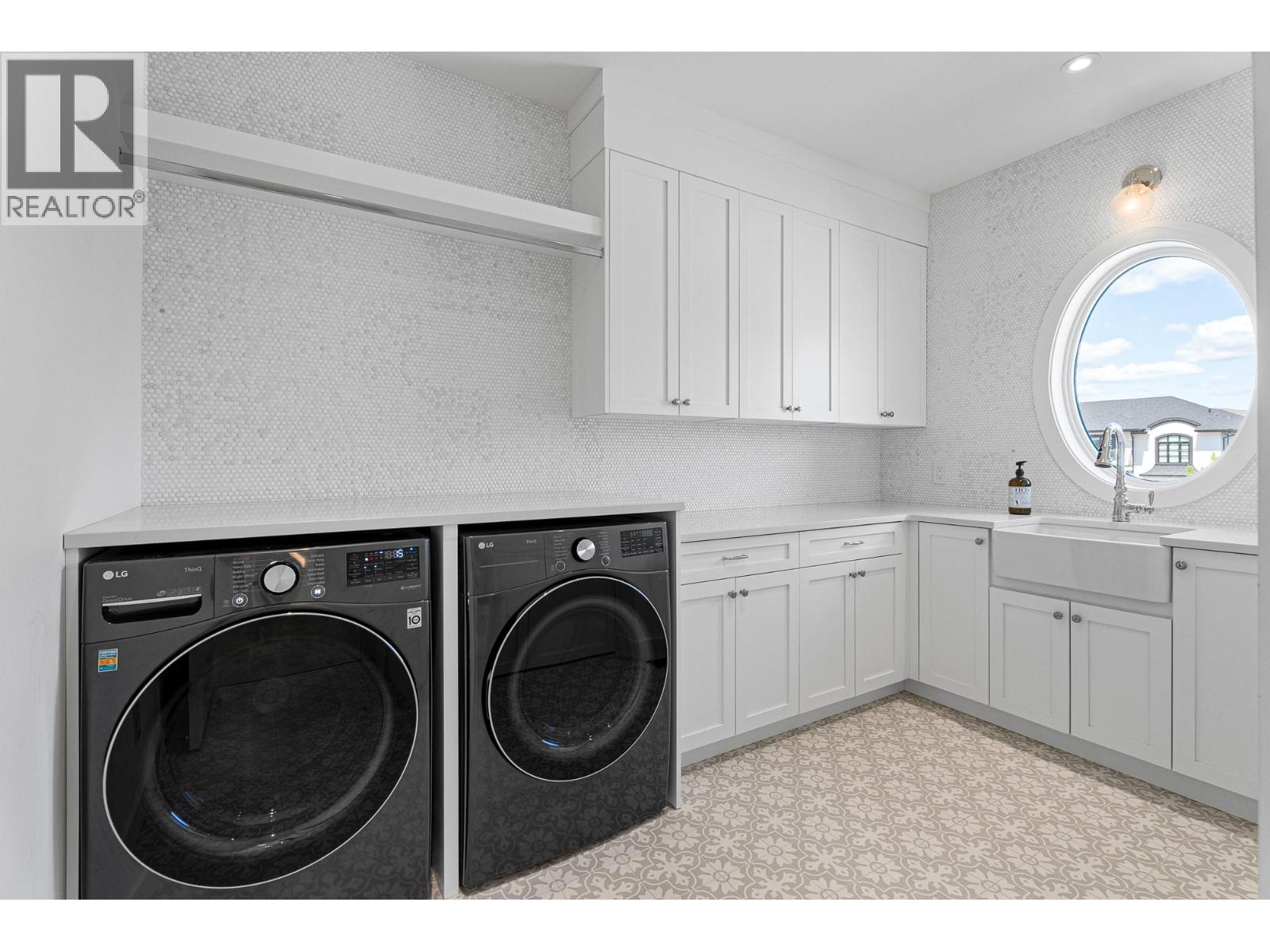 1345 Myra Place, Kamloops