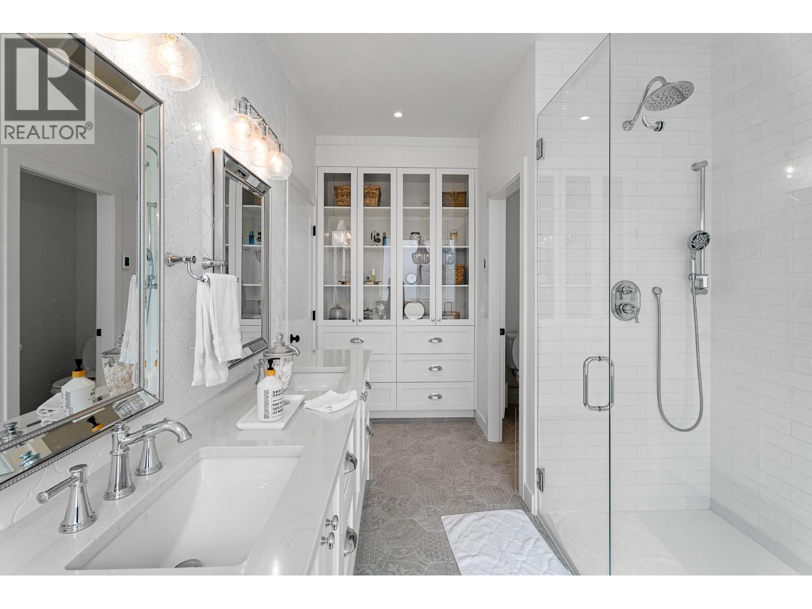 1345 Myra Place, Kamloops