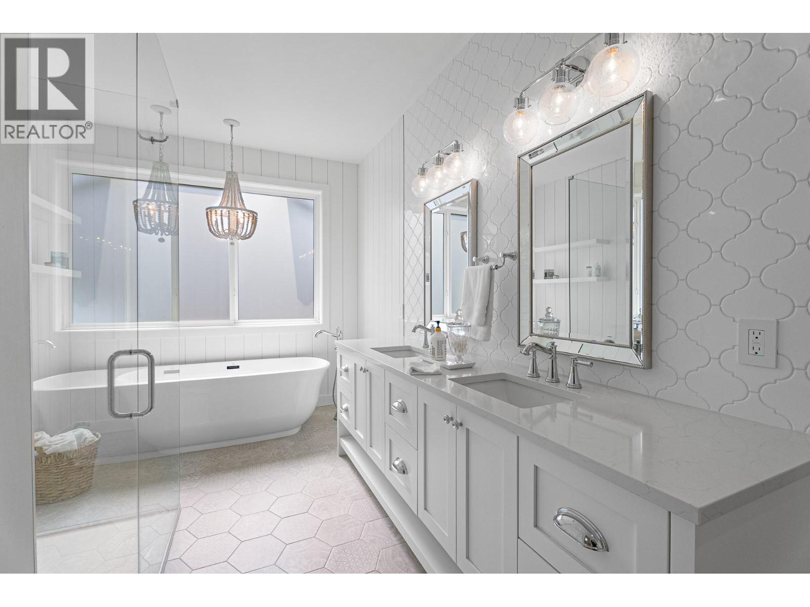 1345 Myra Place, Kamloops