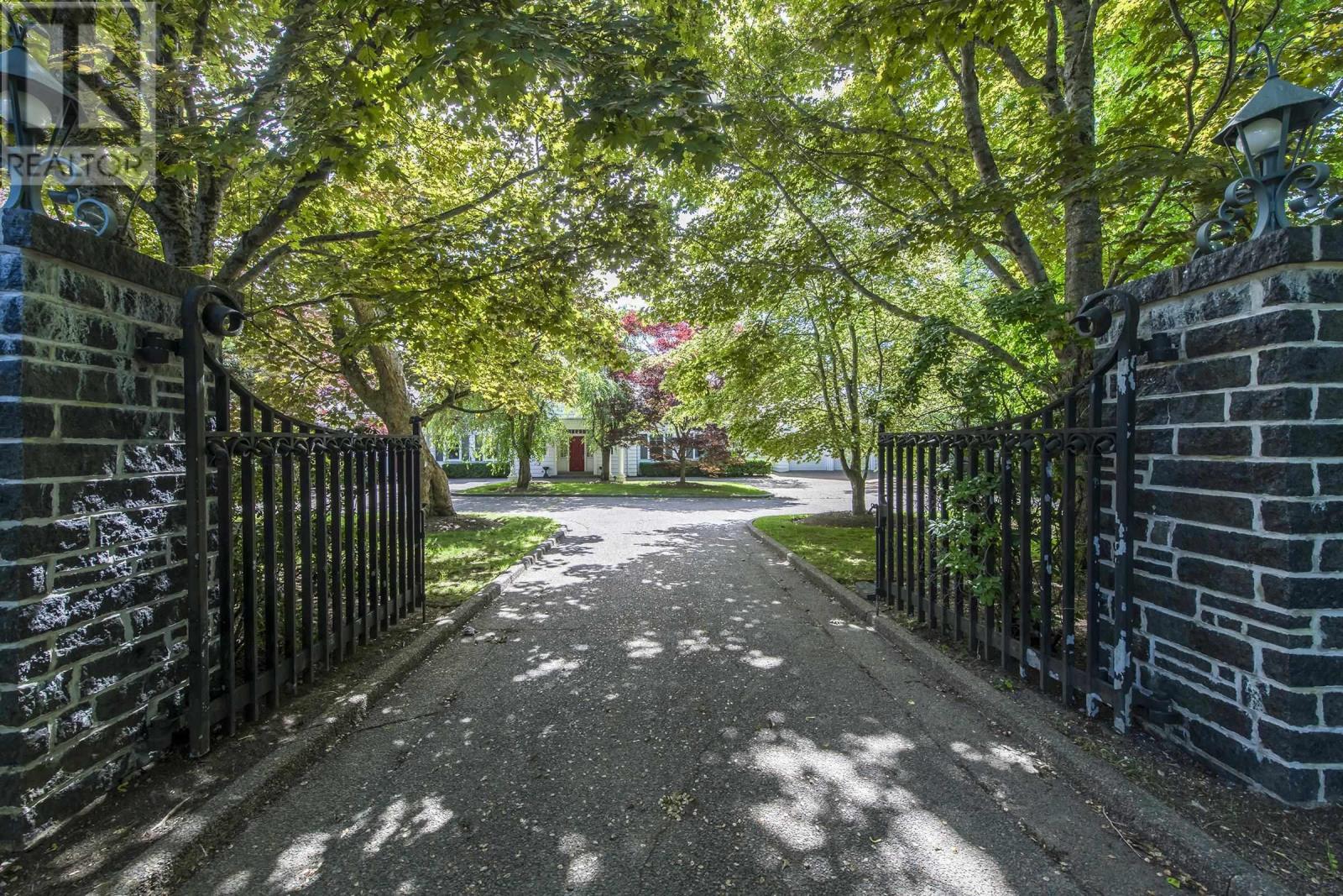 Property 3 of 46 of 1462 Thornvale Avenue, 1445 Birchdale Ave