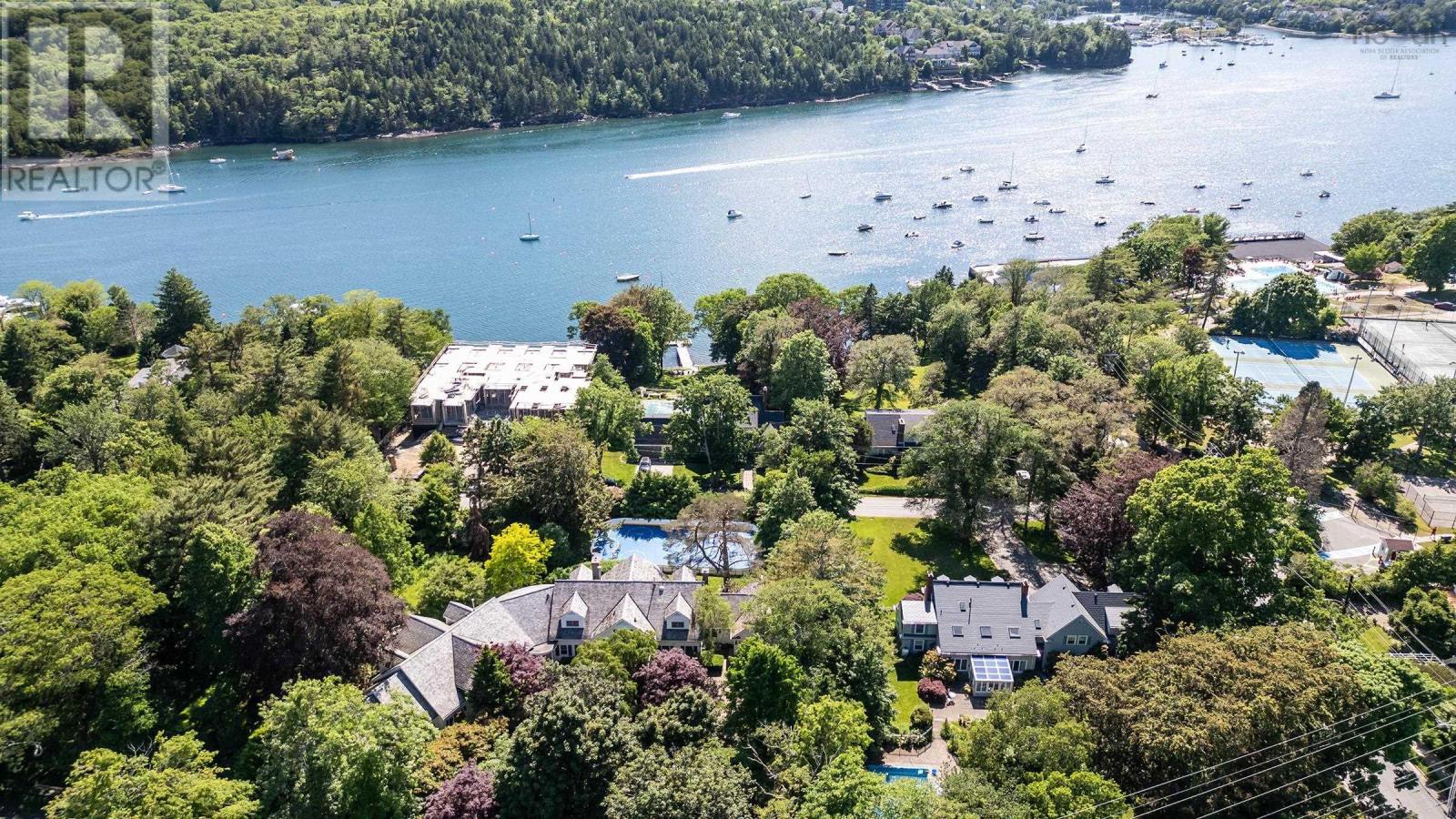 Property 42 of 46 of 1462 Thornvale Avenue, 1445 Birchdale Ave