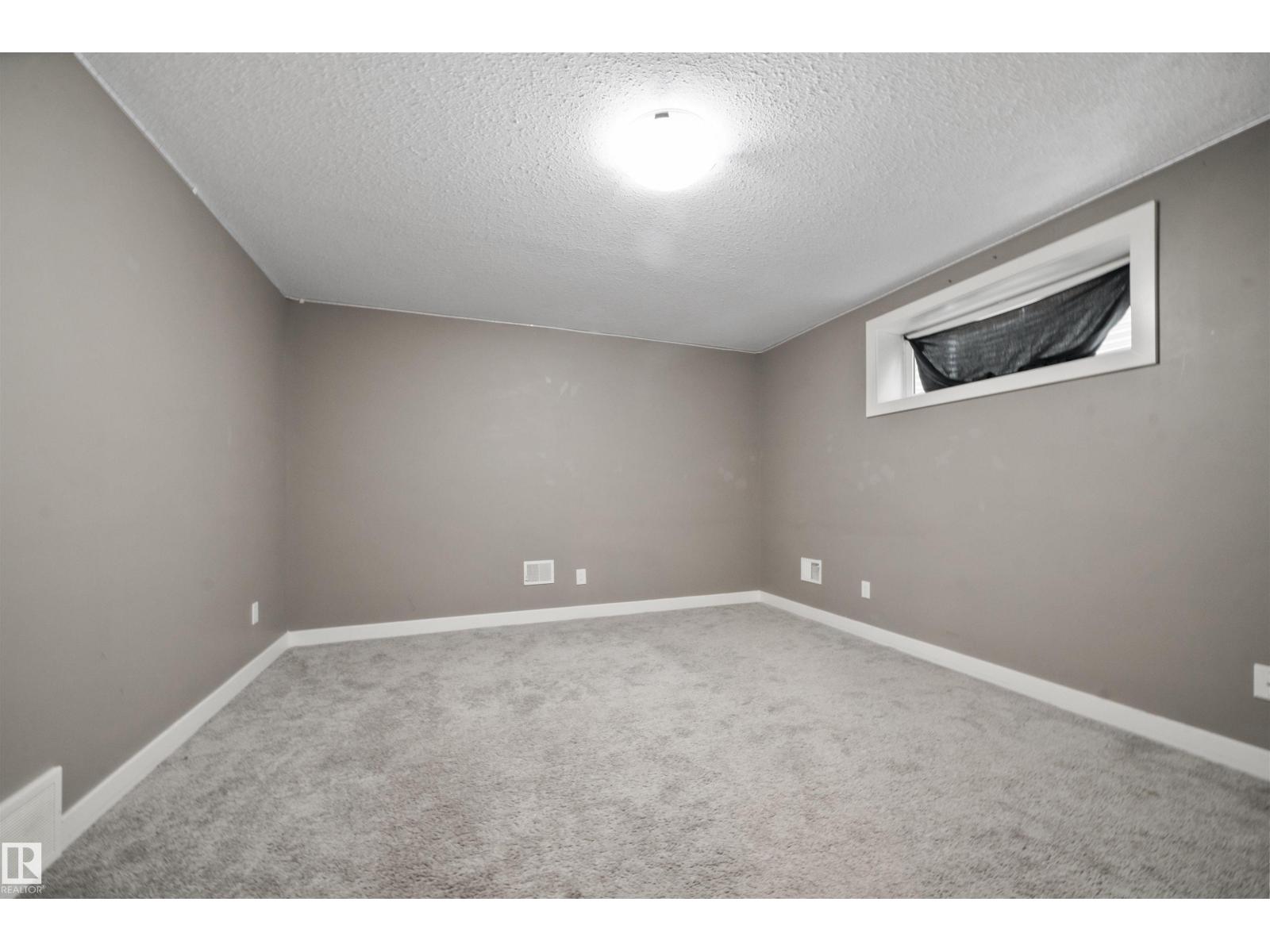 20641 97A AV NW - 44