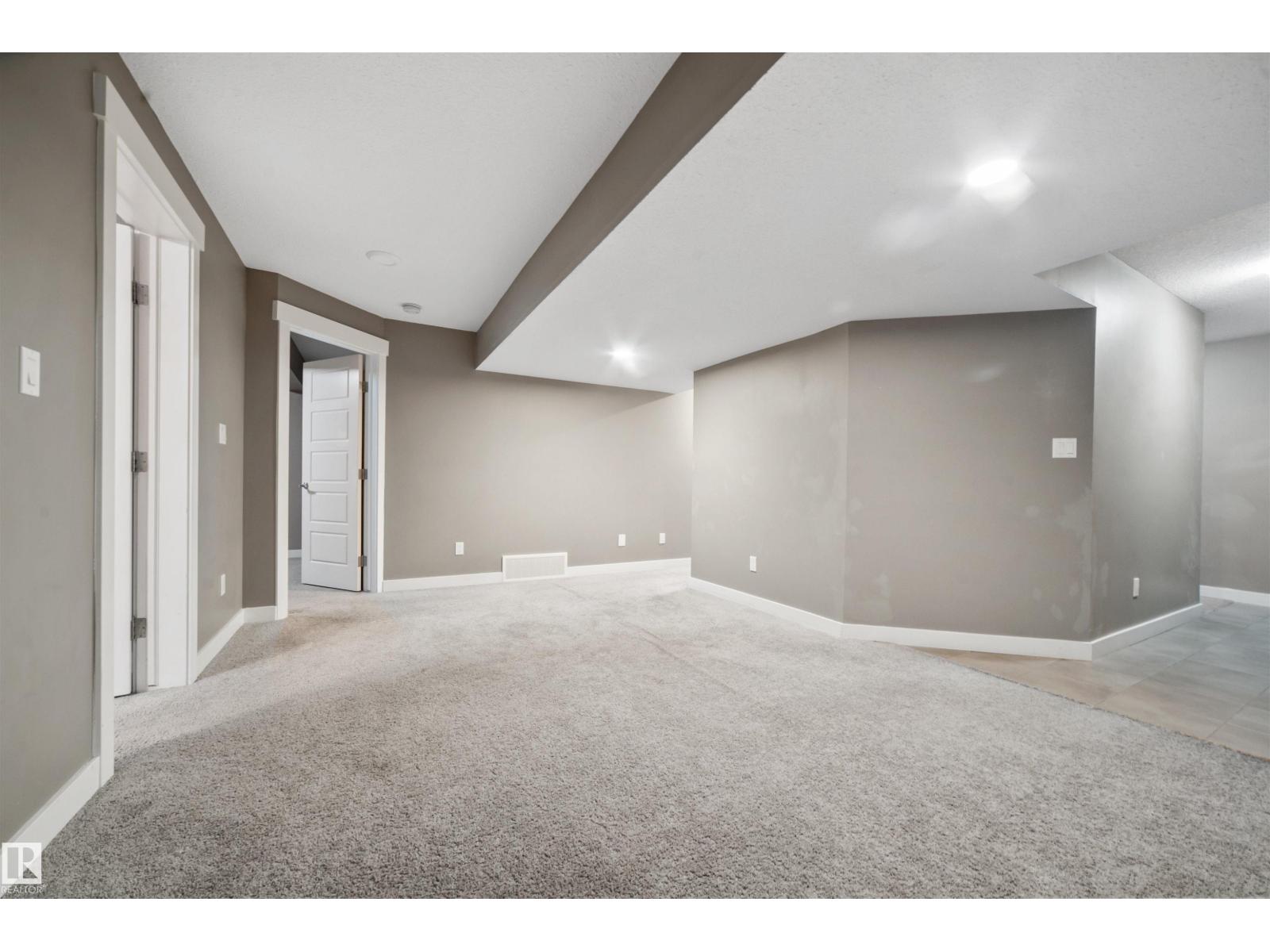 20641 97A AV NW - 46