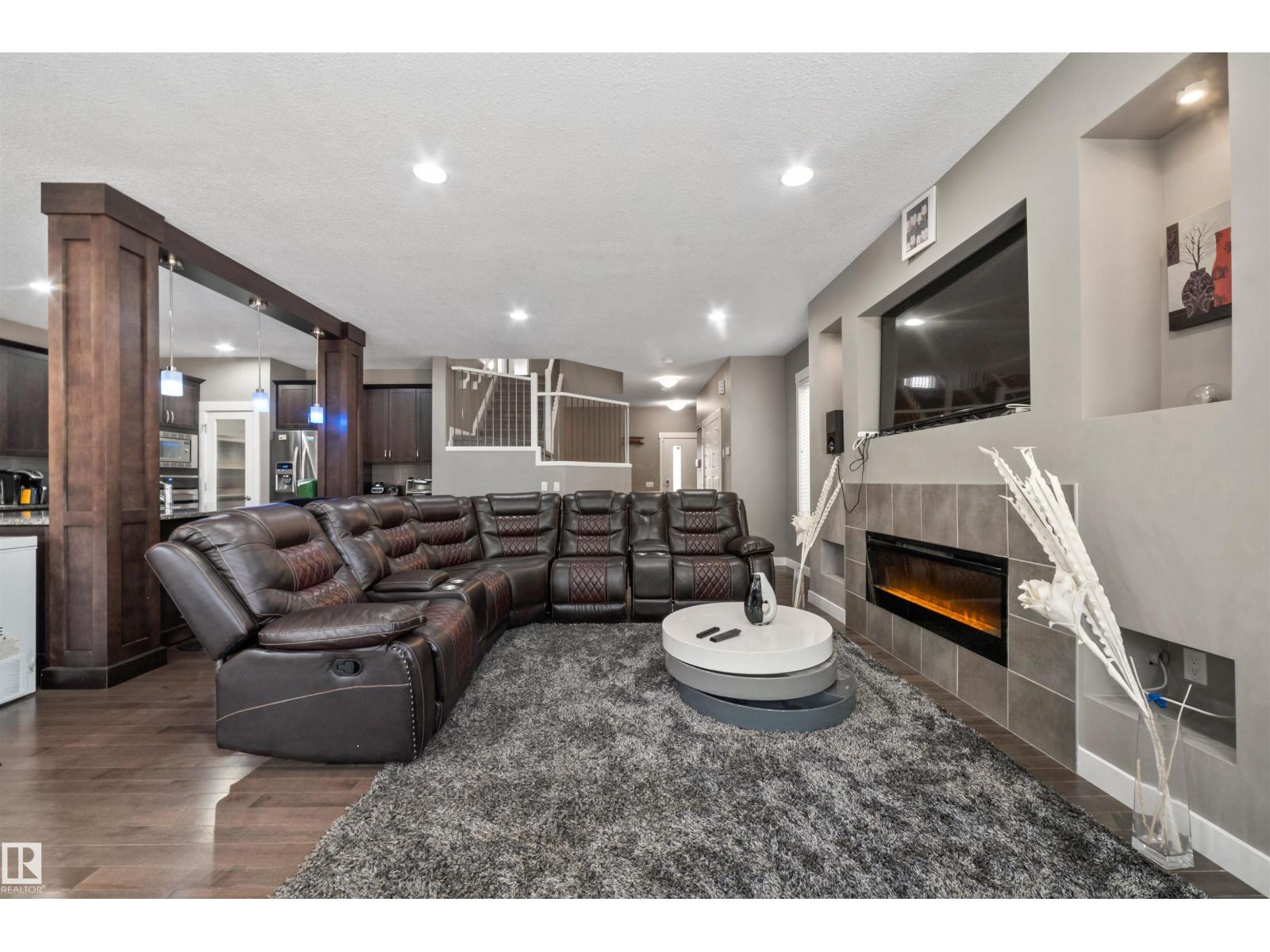 20641 97A AV NW - 9