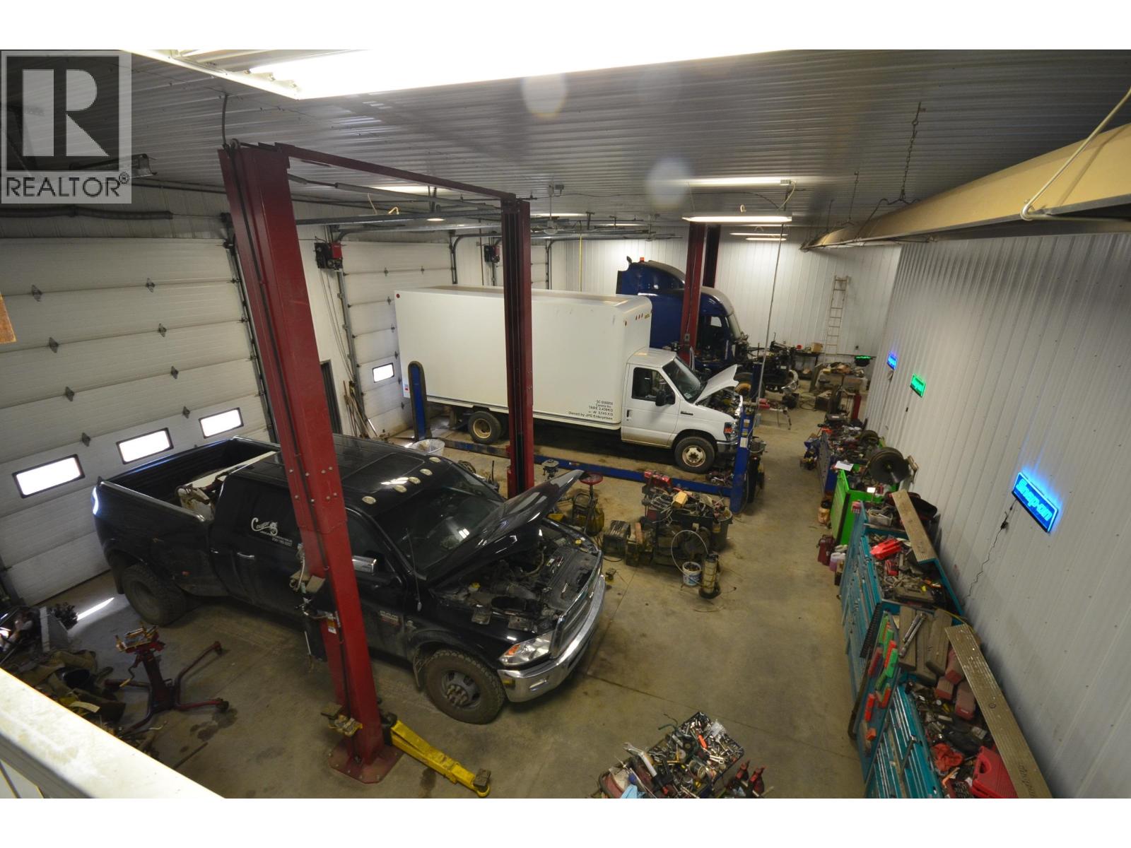 10874 261 ROAD - 22
