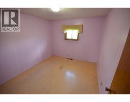 Living room - 10874 261 Road, Fort St  John, BC V1J4J2 Photo 6