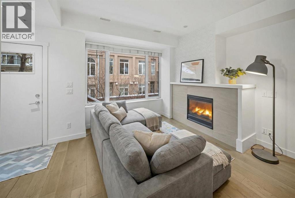 Single Family House for Sale in   A Street SW Bankview Calgary 