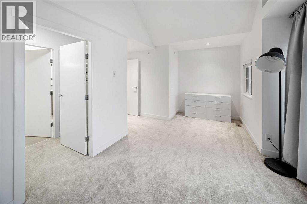 Single Family House for Sale in   A Street SW Bankview Calgary 