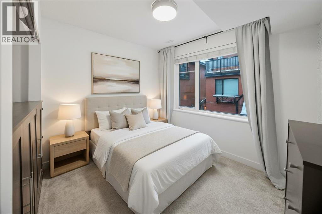 Single Family House for Sale in   A Street SW Bankview Calgary 