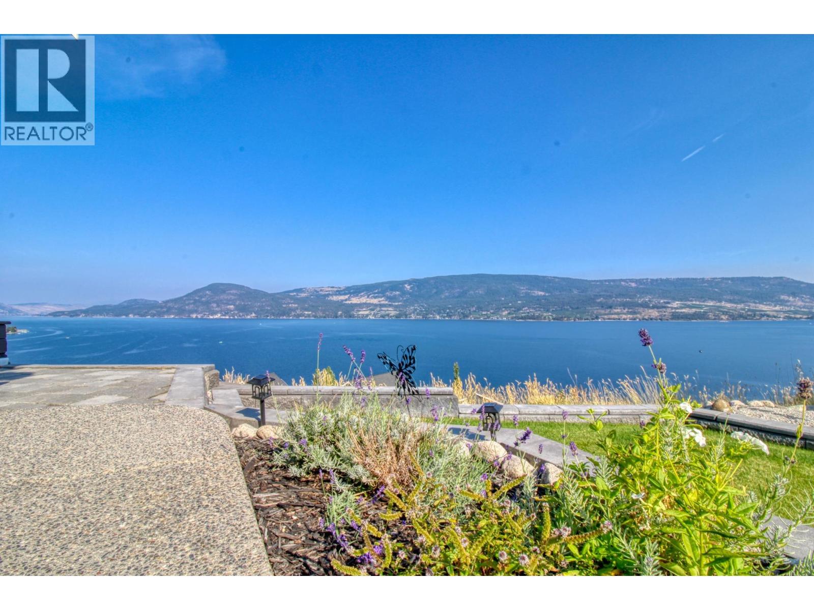 6933 Barcelona Drive Unit# 64, Kelowna