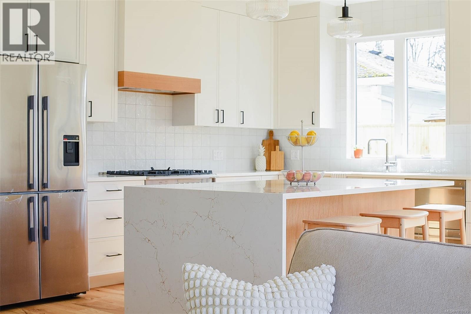 327 Wisteria St, Parksville