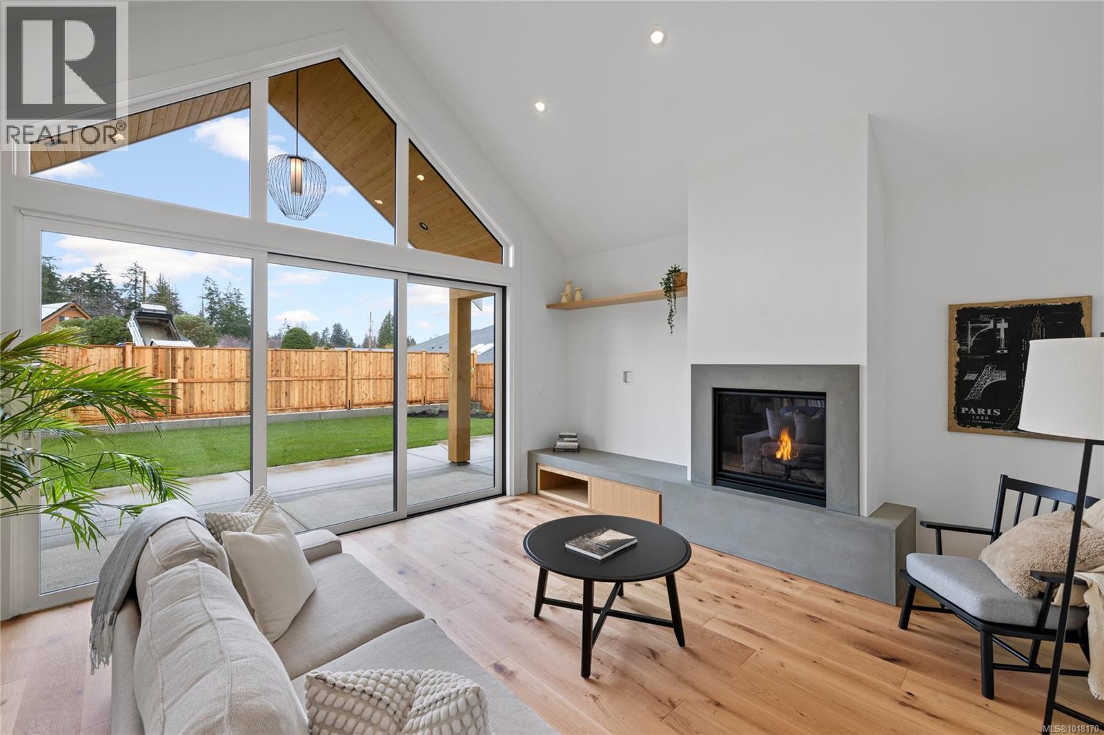 327 Wisteria St, Parksville