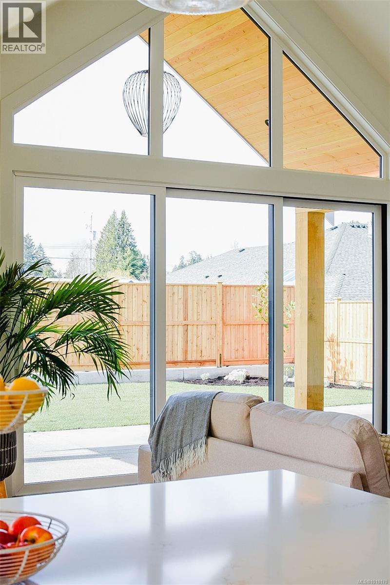 327 Wisteria St, Parksville