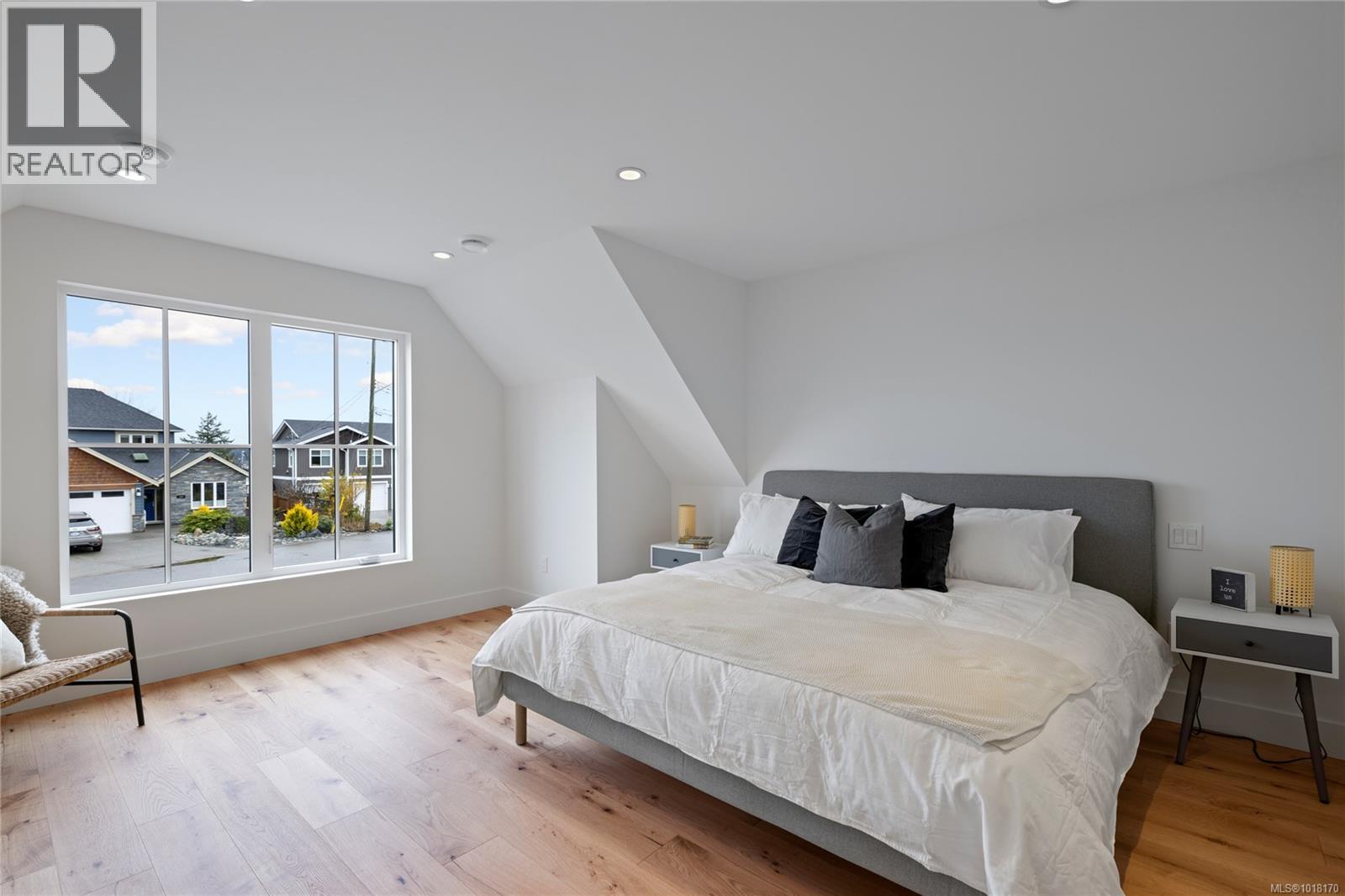 327 Wisteria St, Parksville