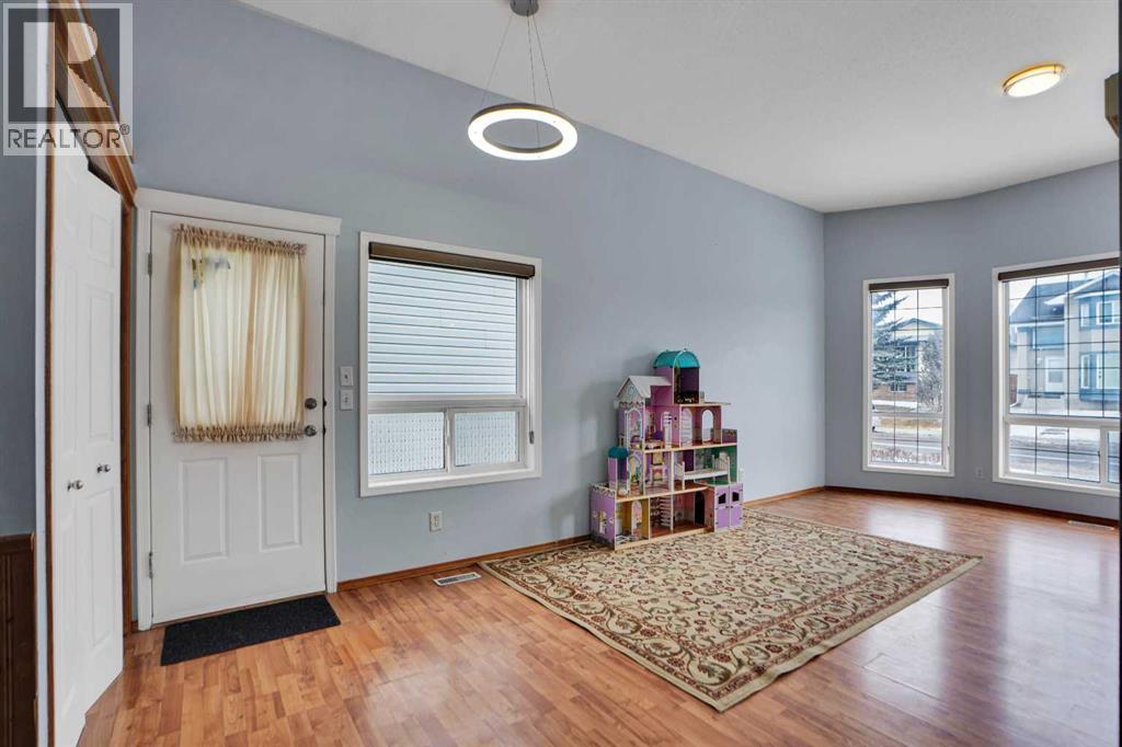 Single Family House 4 Level for Sale in  Martindale Drive NE Martindale Calgary 