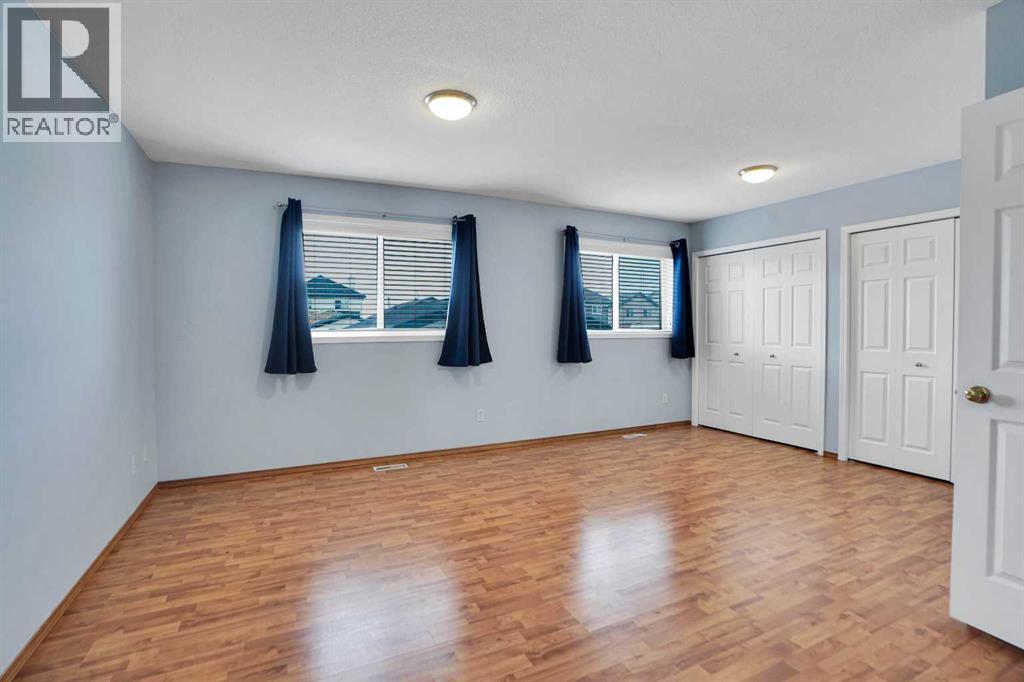 Single Family House 4 Level for Sale in  Martindale Drive NE Martindale Calgary 