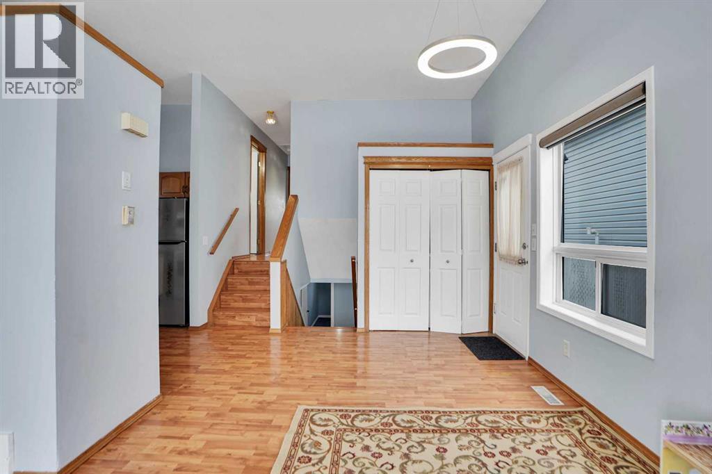 Single Family House 4 Level for Sale in  Martindale Drive NE Martindale Calgary 