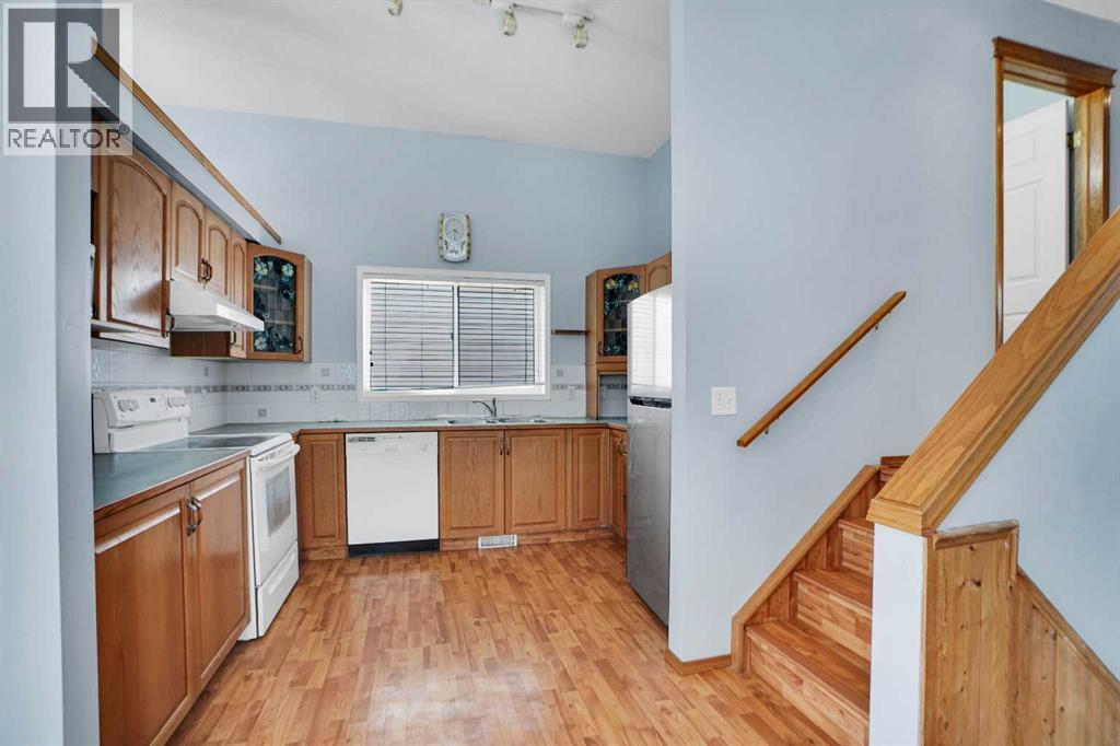 Single Family House 4 Level for Sale in  Martindale Drive NE Martindale Calgary 