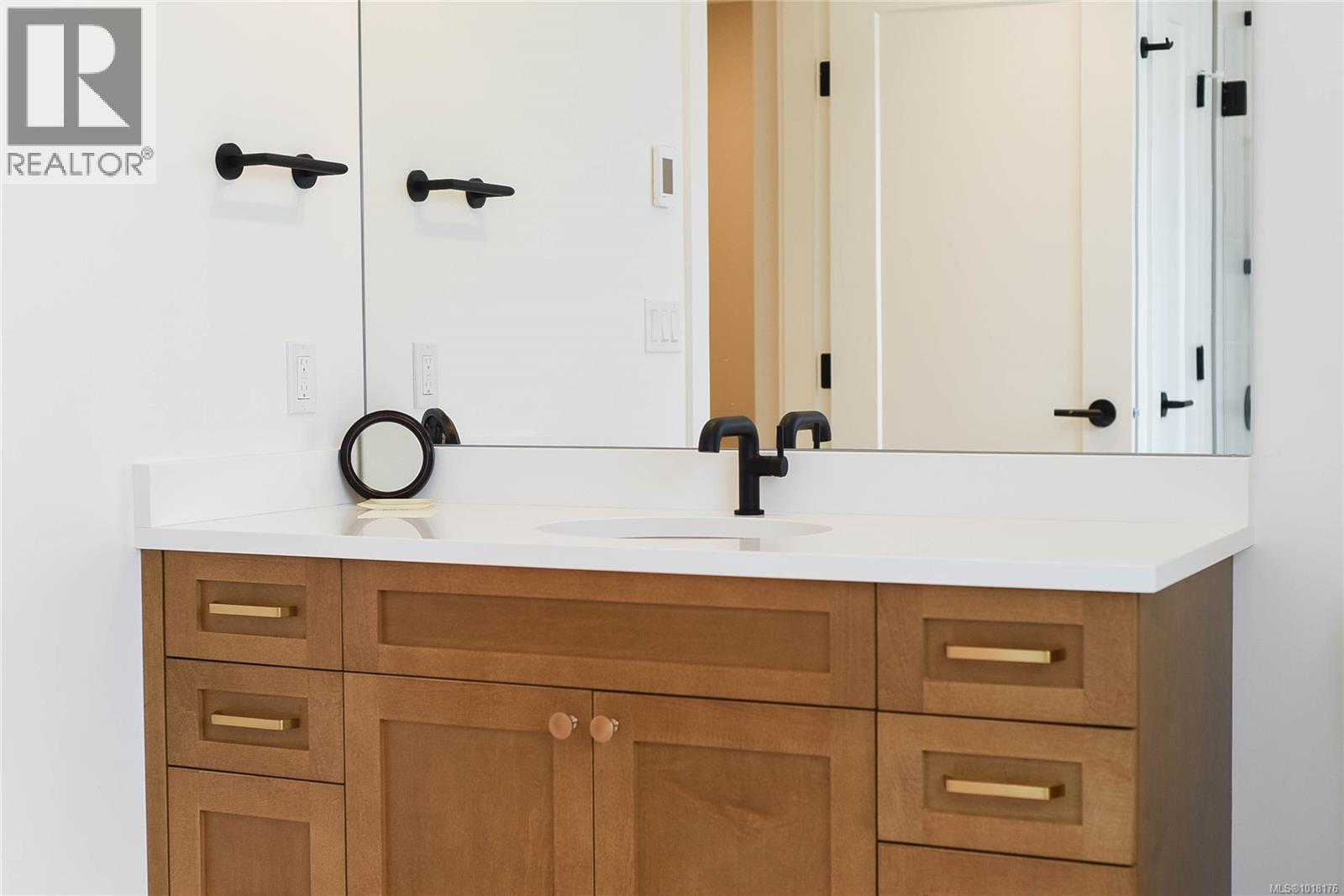 318 Willow St, Parksville