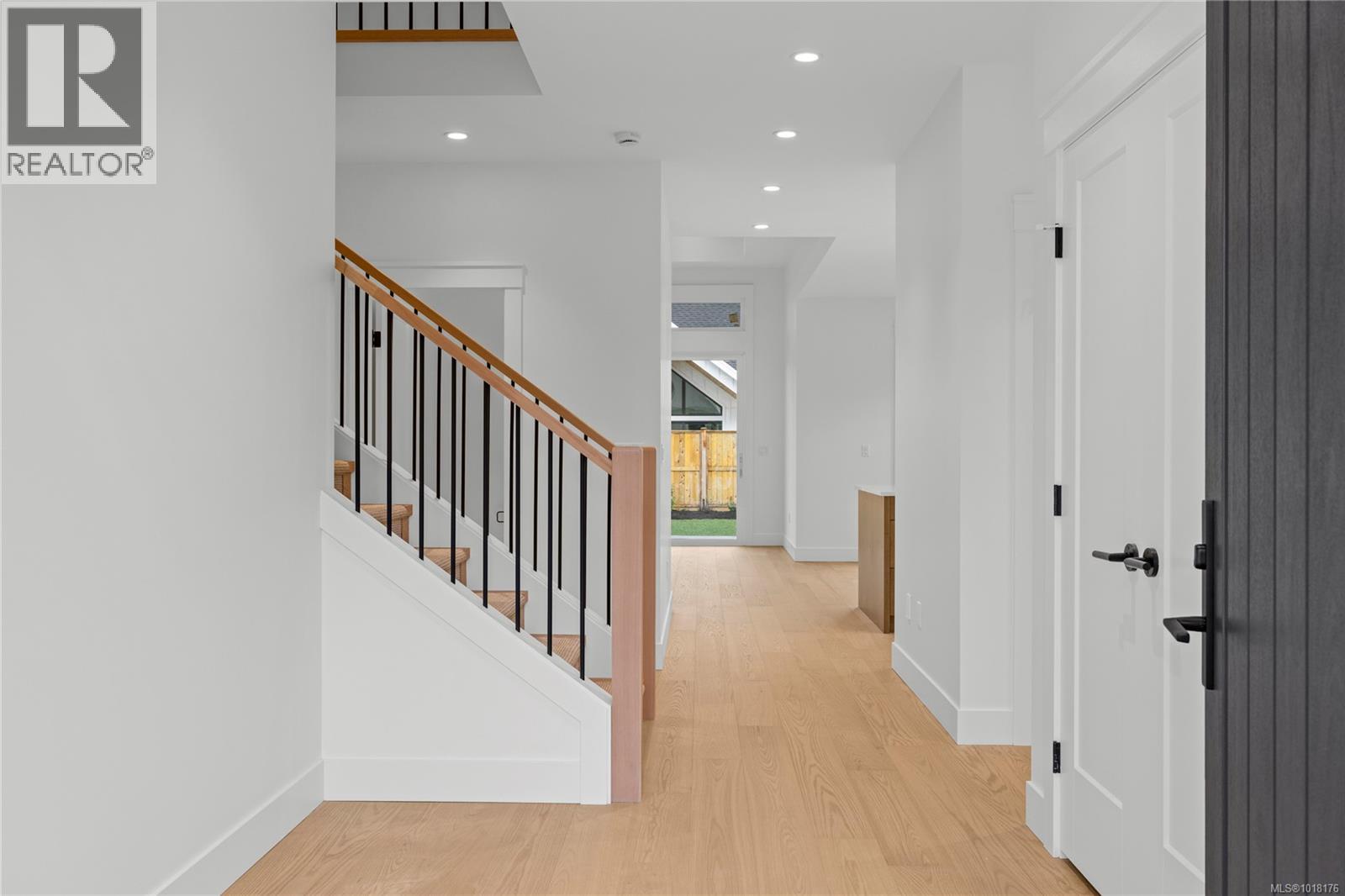 318 Willow St, Parksville