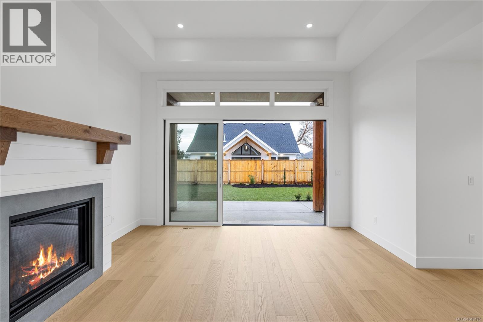 318 Willow St - Photo 5 of 47, Parksville, British Columbia