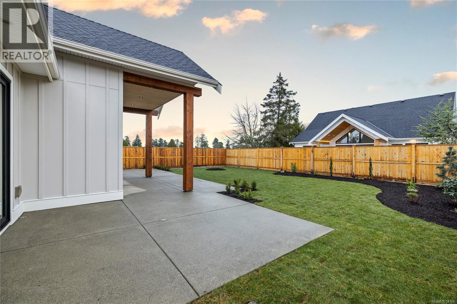 318 Willow St, Parksville