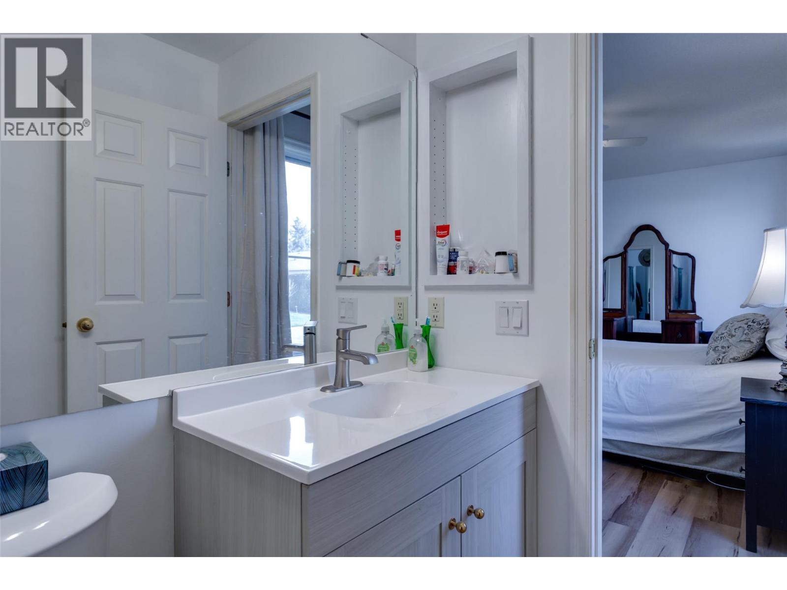 1255 Raymer Avenue Unit# 527, Kelowna