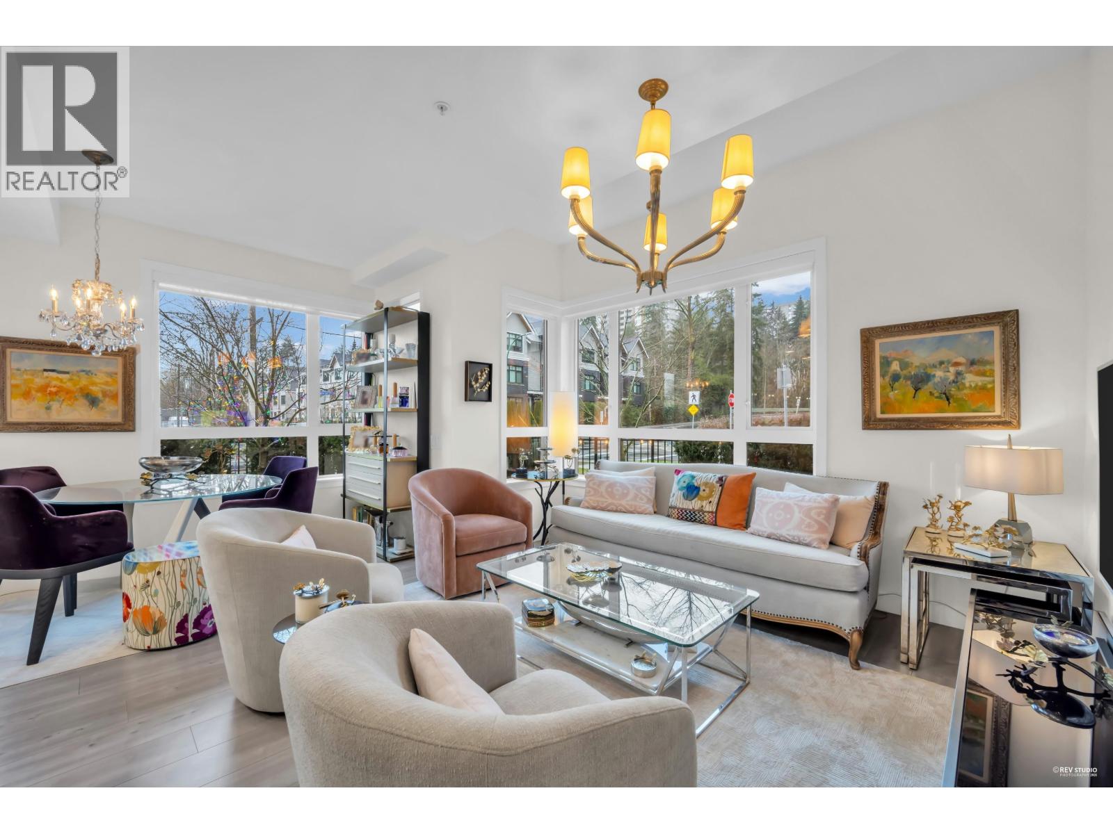101 2035 GLENAIRE DRIVE, North Vancouver