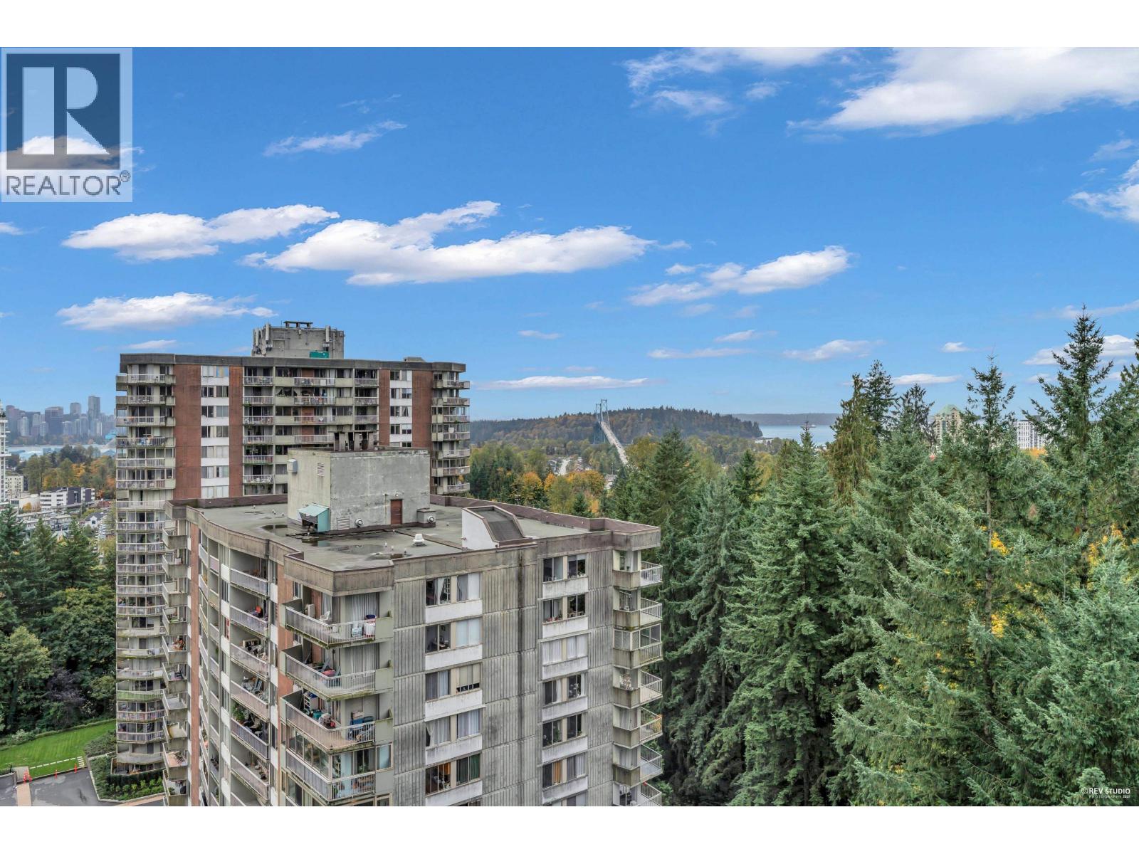 1602 2016 FULLERTON AVENUE - Photo 5 of 21, North Vancouver, British Columbia