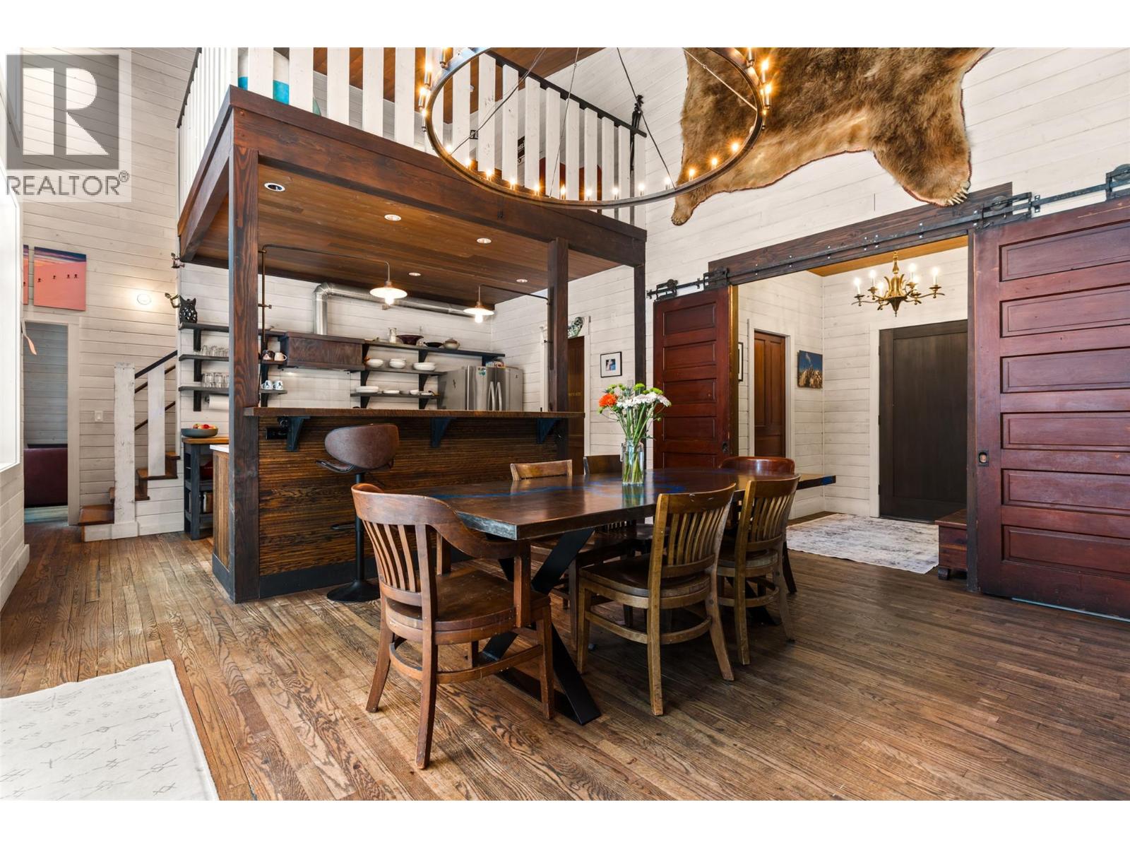 2083 Mountain Gate Road, Revelstoke