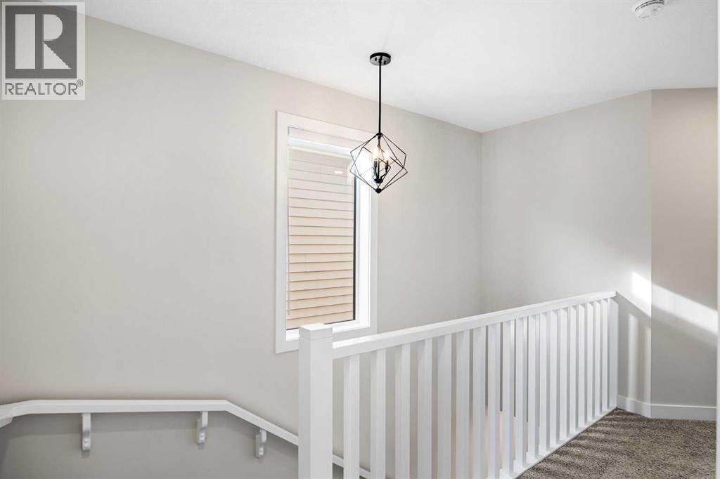 Single Family House for Sale in  Silverton Glen Crescent SW Silverado Calgary 