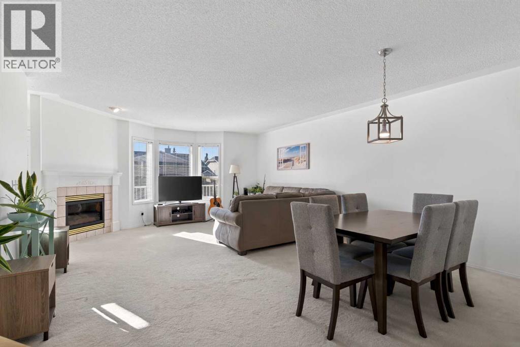 Single Family House Bungalow for Sale in  Sierra Morena Green SW Signal Hill Calgary 