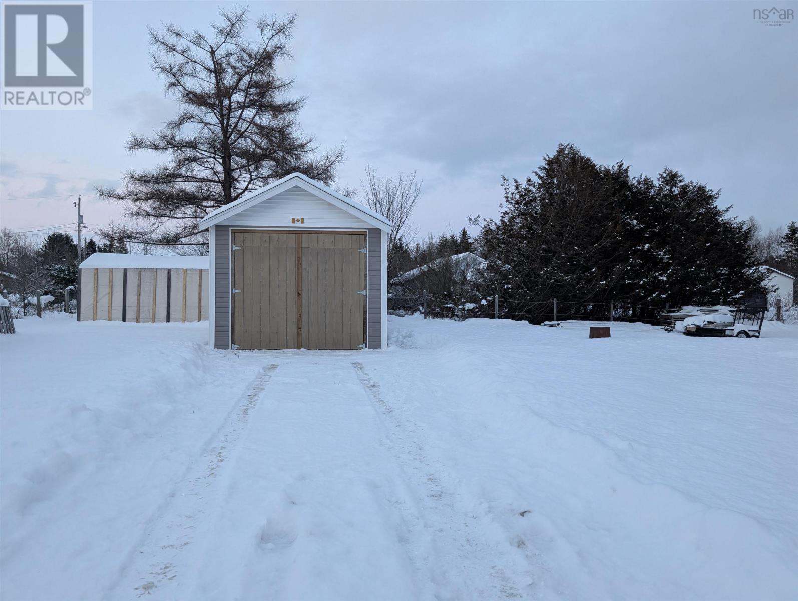 Property 38 of 40 of 1223 Plains Road