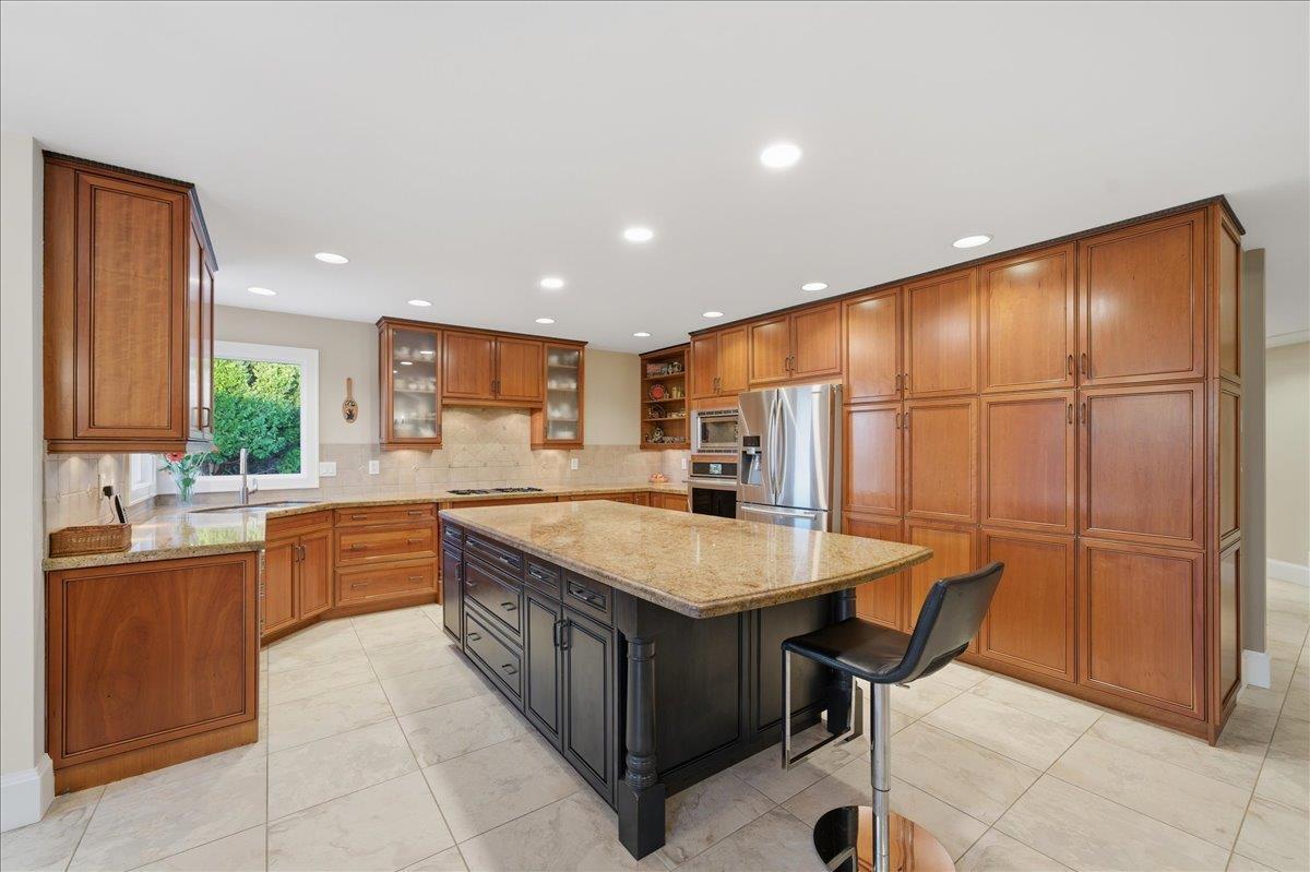 16533 26 AVENUE, Surrey