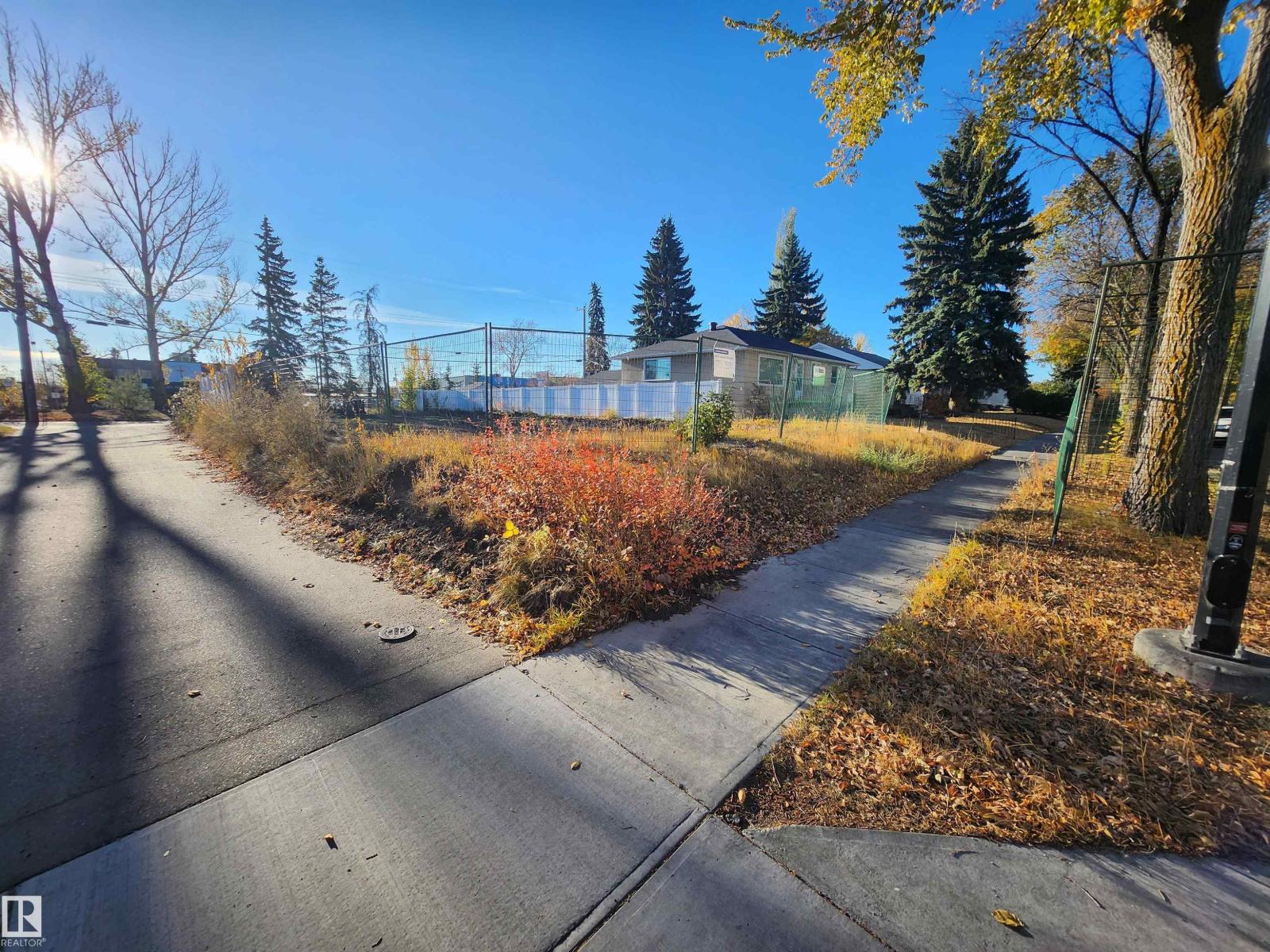 8419 64 Ave NW, Edmonton