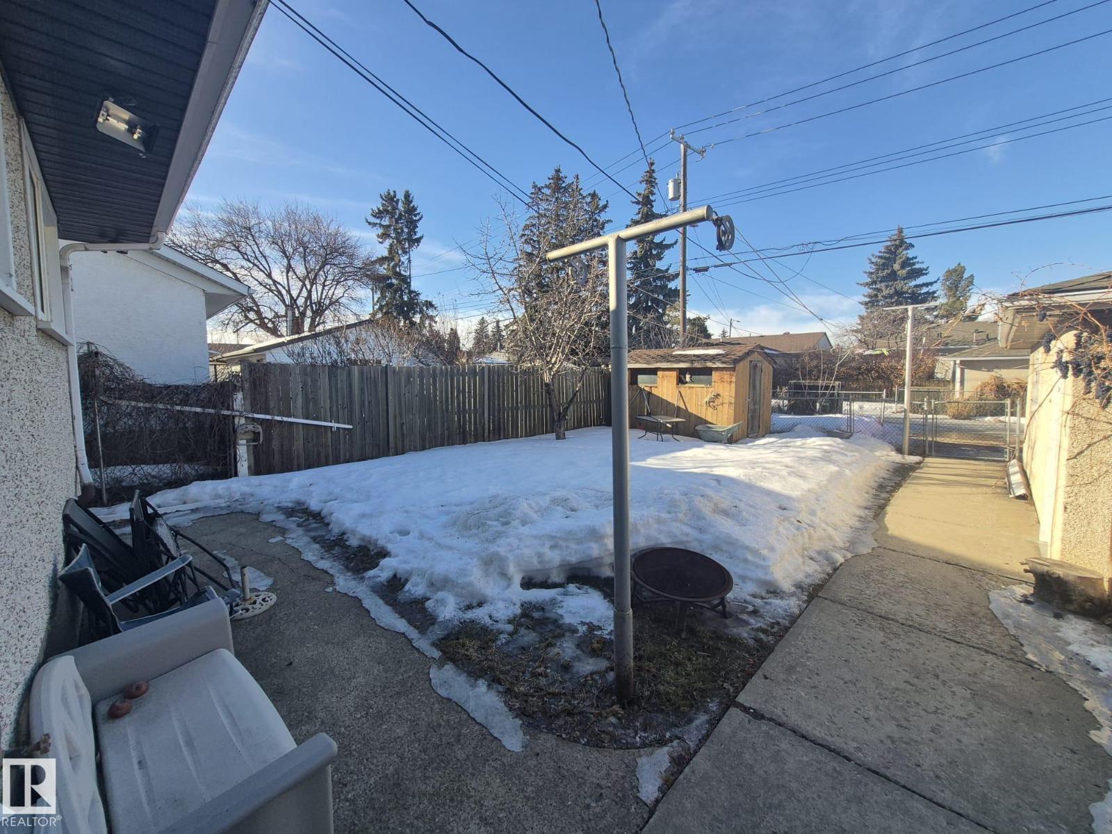 7920 Argyll RD NW - 43