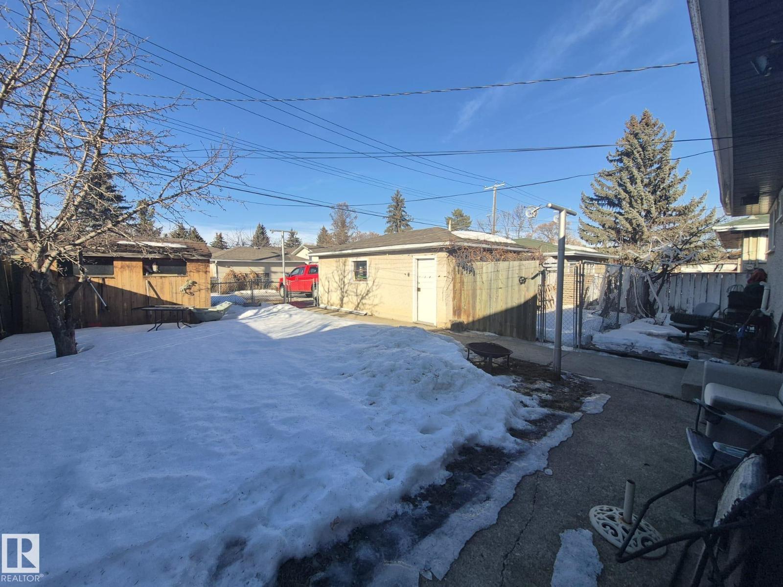 7920 Argyll RD NW - 46