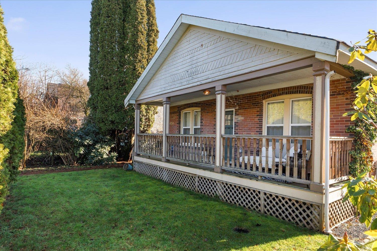 34758 CLAYBURN Road - photo 2