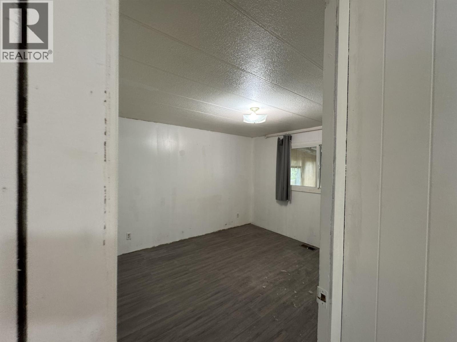 204 3RD AVENUE, Fort St. James