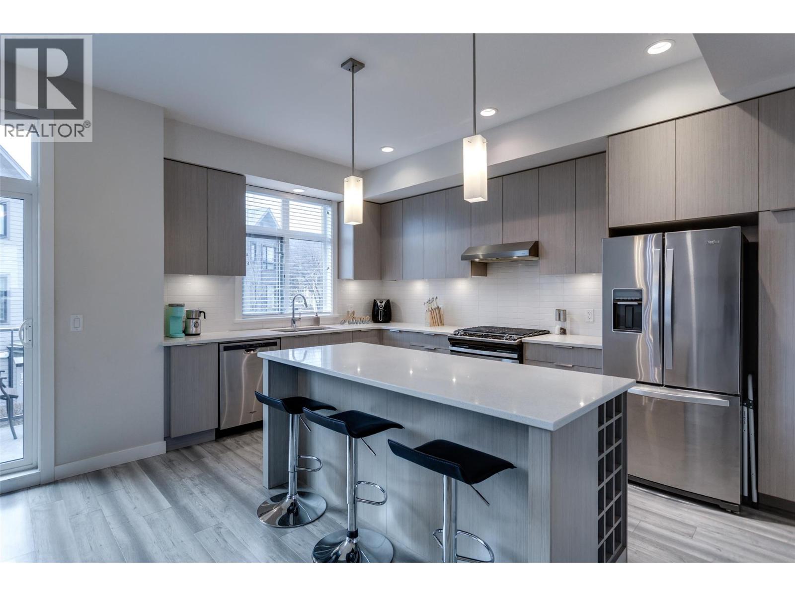 4 170 Celano Crescent, Kelowna