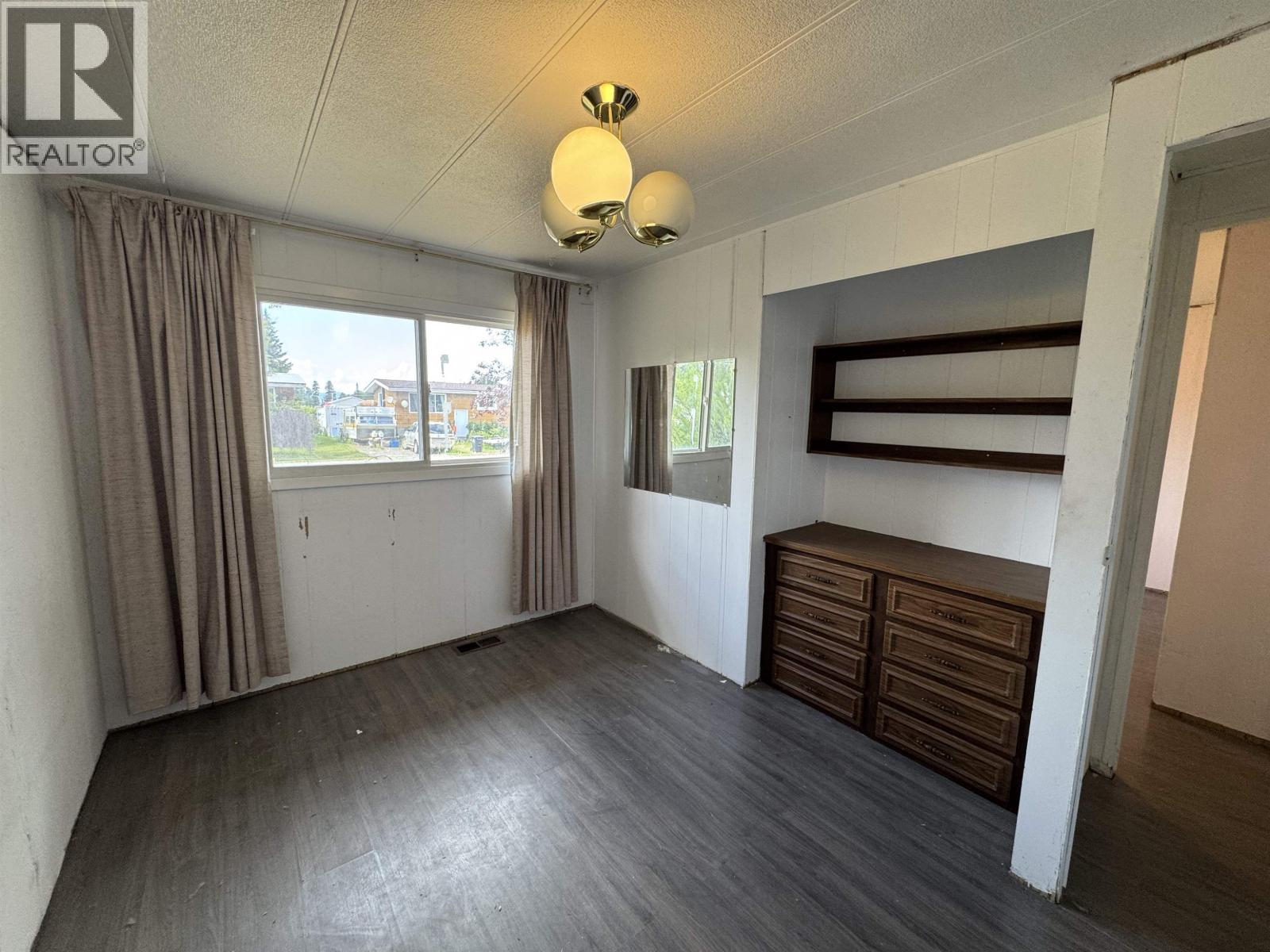 204 3RD AVENUE, Fort St. James