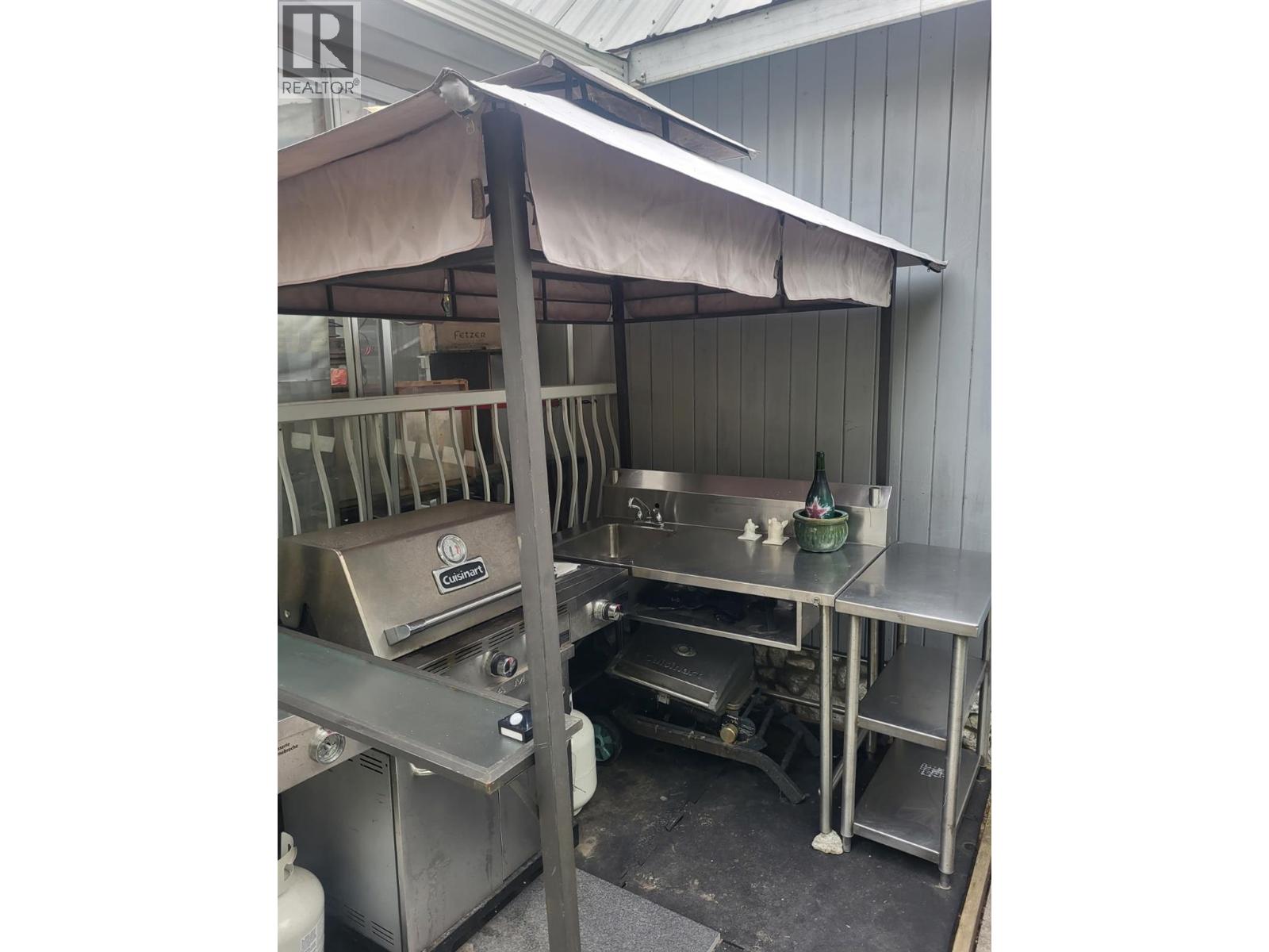 1602 85TH Street, Osoyoos