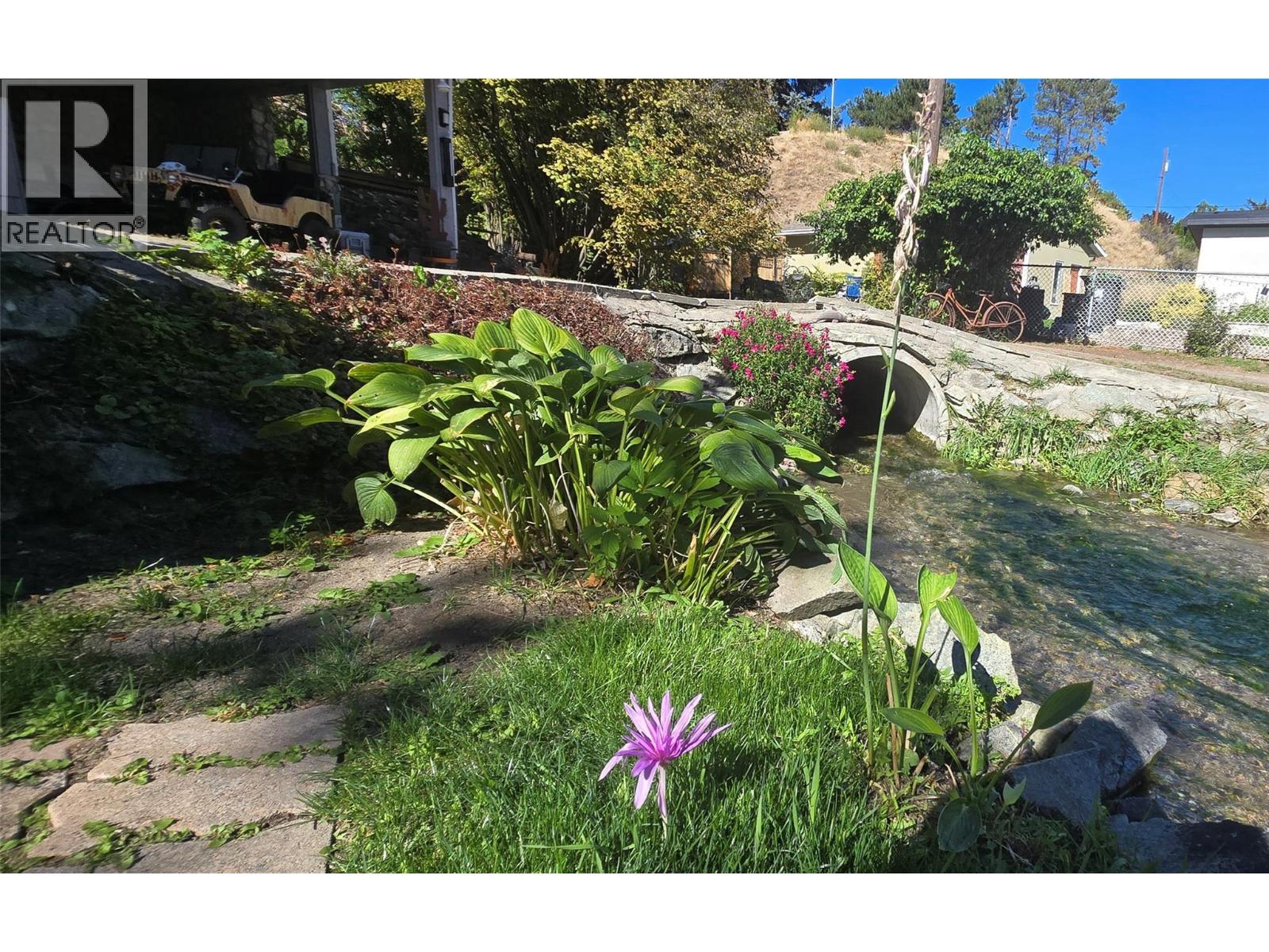 1602 85TH Street, Osoyoos