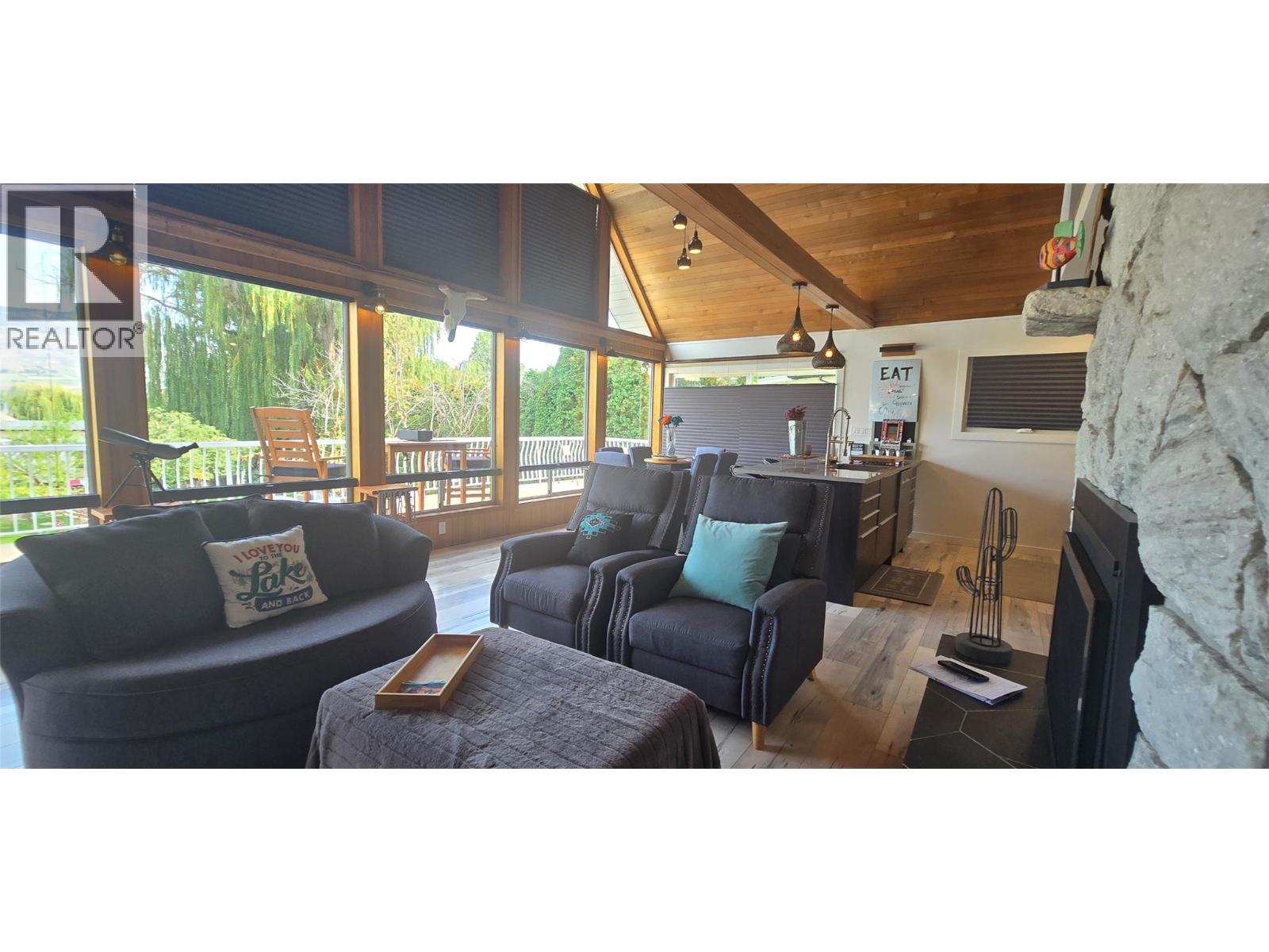 1602 85TH Street, Osoyoos