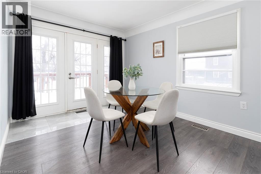 2448 WILSON Street W - Photo 5 of 19, Ancaster, Ontario