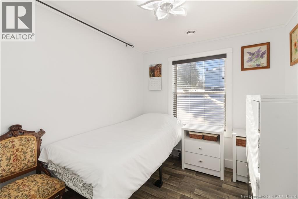 61 MOSS LANE - 22