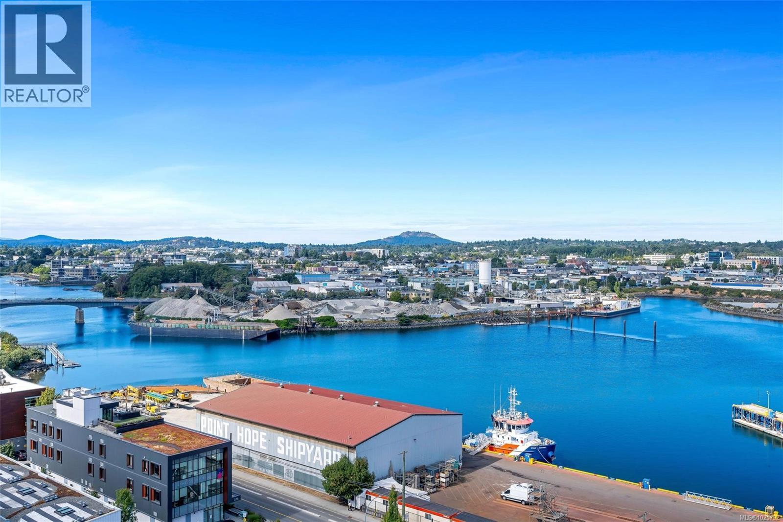 1208 363 Tyee Road, Victoria