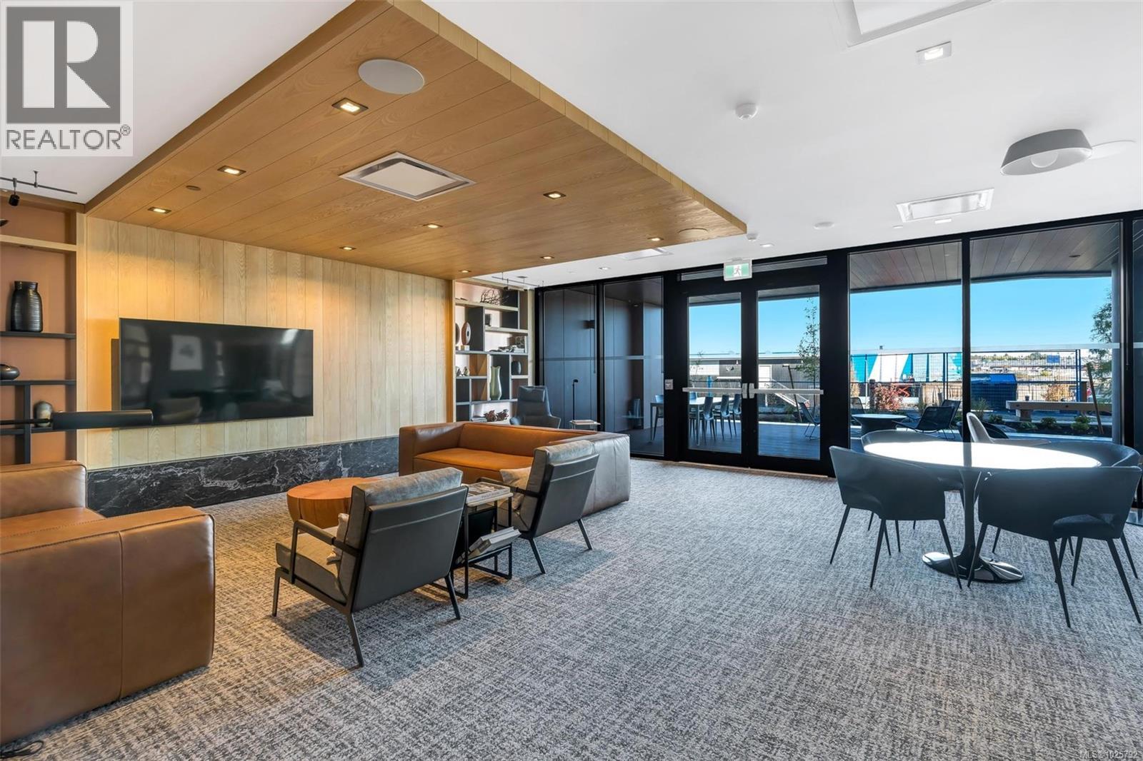 1208 363 Tyee Road, Victoria