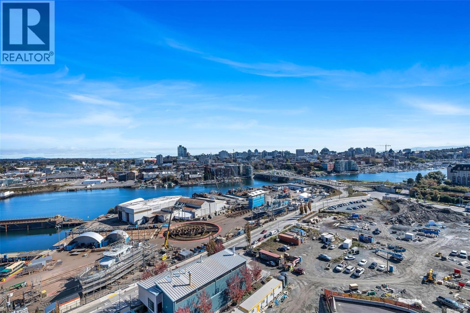 1208 363 Tyee Road, Victoria