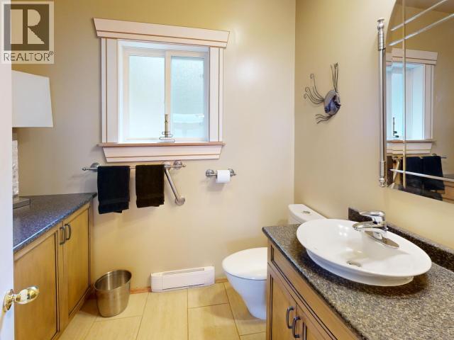 7397 STURT ROAD, Powell River